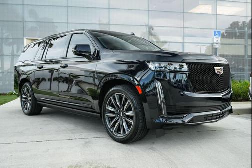 2024 Cadillac Escalade ESV Sport Platinum