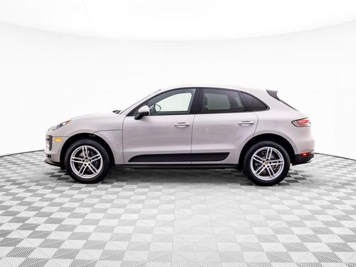 2021 Porsche Macan Base