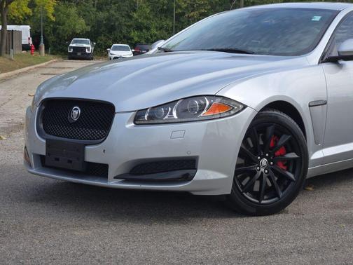 2012 Jaguar XF R