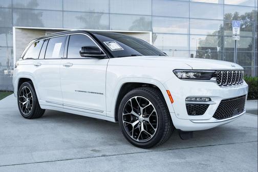 2022 Jeep Grand Cherokee 4xe Summit Reserve