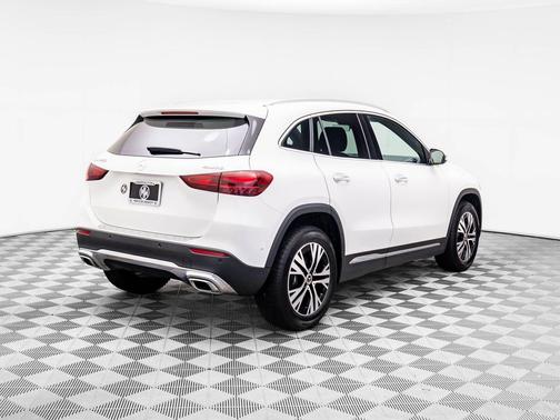 2025 Mercedes-Benz GLA 250 4MATIC