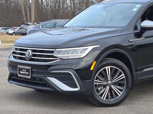 2024 Volkswagen Tiguan 2.0T Wolfsburg Edition