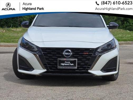 2023 Nissan Altima SR FWD