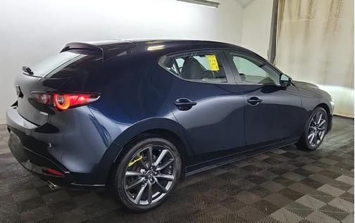 2022 Mazda Mazda3 FWD w/Select Package