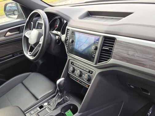 2021 Volkswagen Atlas Cross Sport 3.6L V6 SE w/Technology