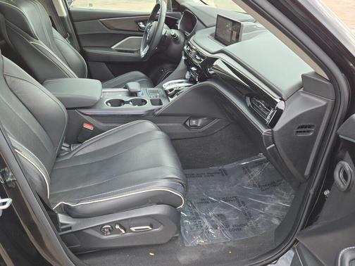 2023 Acura MDX Advance