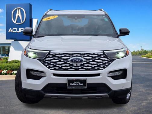 STAR WHITE MET TRI-COAT 2023 Ford Explorer Platinum