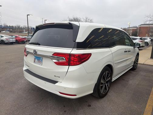 2019 Honda Odyssey Elite