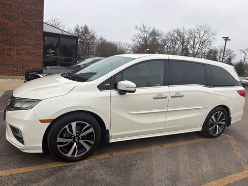 2019 Honda Odyssey Elite