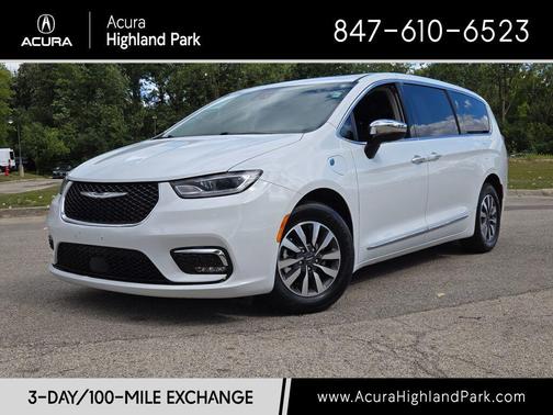 2023 Chrysler Pacifica Hybrid Limited