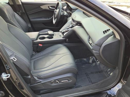 2025 Acura TLX Technology