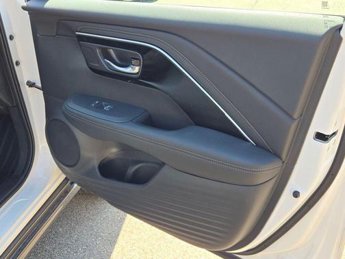 Platinum White Pearl 2025 Acura ADX Base