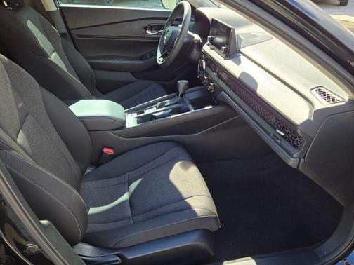 2024 Honda Accord EX 1.5T