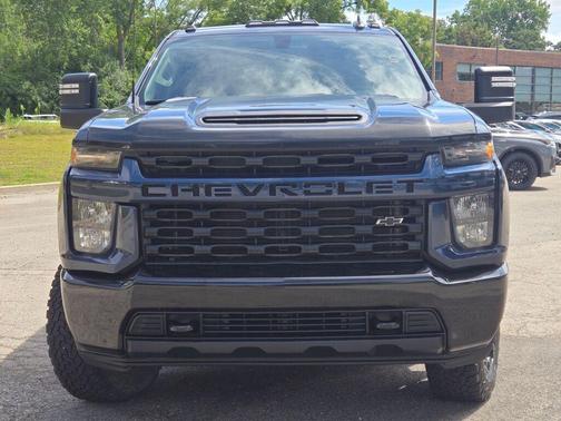 2020 Chevrolet Silverado 2500 Custom