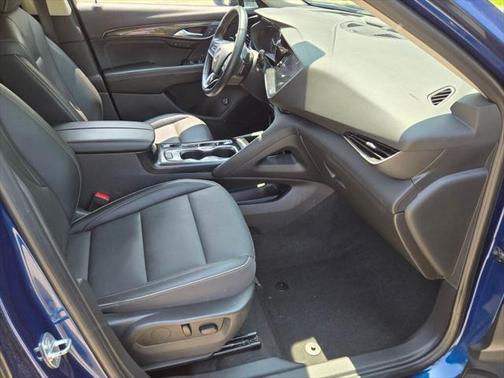 2023 Buick Envision Essence FWD