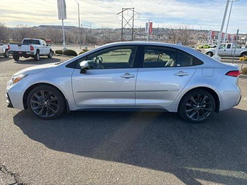 2025 Toyota Corolla Hybrid SE