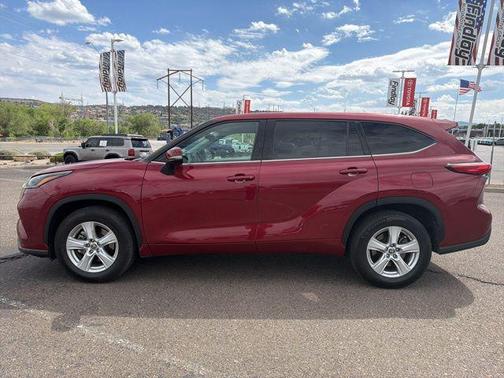 Ruby Flare Pearl 2021 Toyota Highlander LE