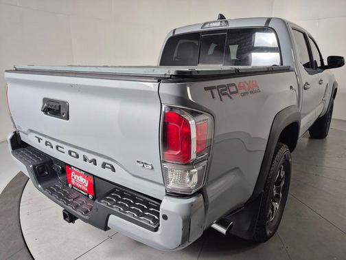 Cement 2020 Toyota Tacoma TRD Off Road