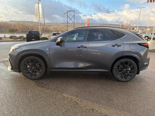 2024 Lexus NX 450h+ F SPORT Handling