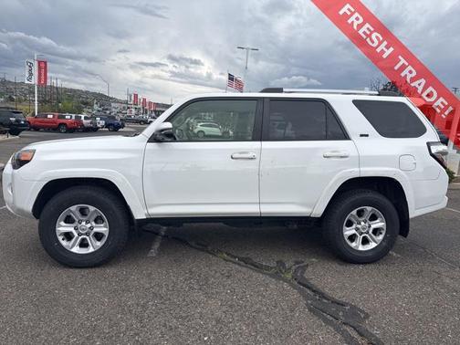 2023 Toyota 4Runner SR5 Premium