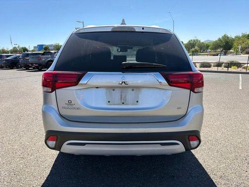 Alloy Silver Metallic 2020 Mitsubishi Outlander SE