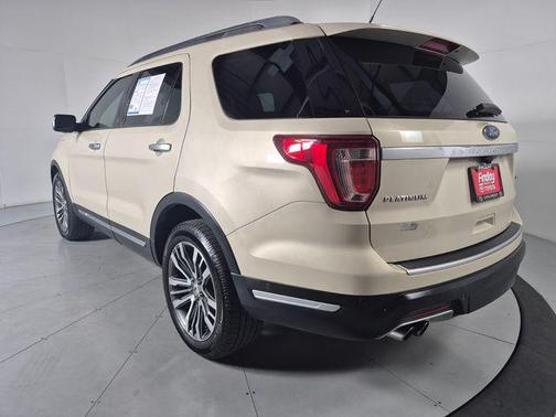 PLATINUM DUNE MET TRI-COAT 2018 Ford Explorer Platinum