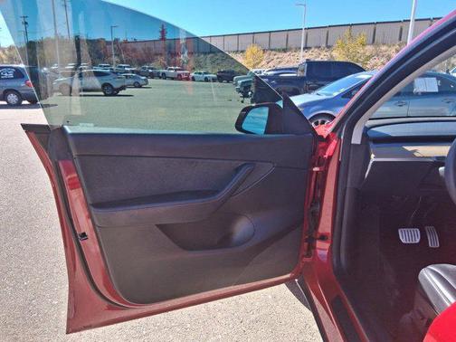 Red Multi-Coat 2022 Tesla Model Y Performance Dual Motor All-Wheel Drive