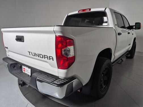 Super White 2019 Toyota Tundra SR5