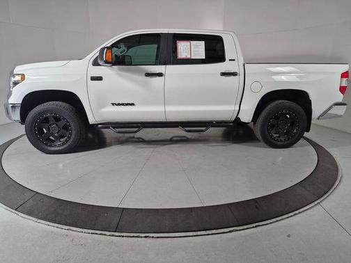 Super White 2019 Toyota Tundra SR5