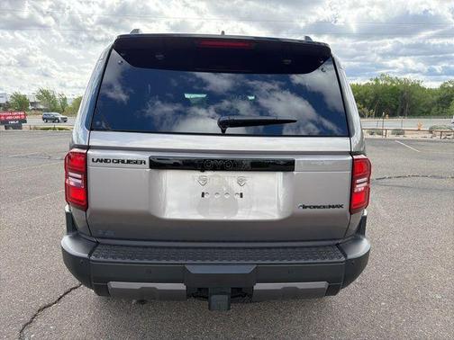 2026 Toyota Land Cruiser Base