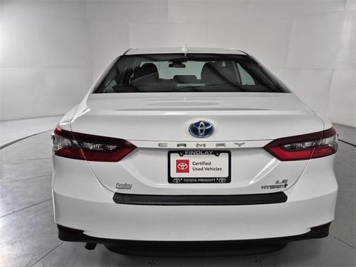 2024 Toyota Camry Hybrid LE