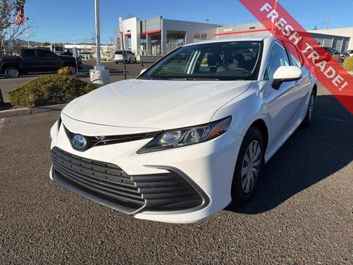 2024 Toyota Camry Hybrid LE