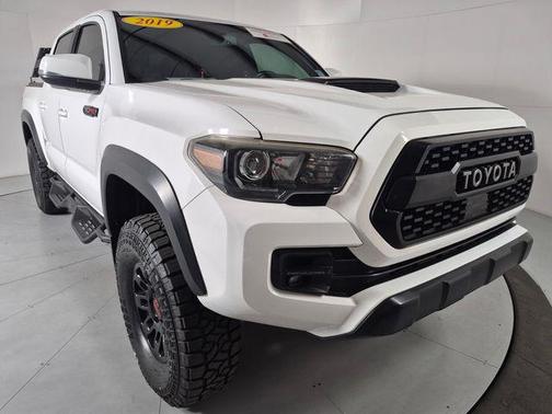 Super White 2019 Toyota Tacoma TRD Pro