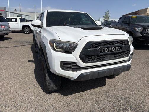Super White 2019 Toyota Tacoma TRD Pro