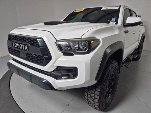 Super White 2019 Toyota Tacoma TRD Pro