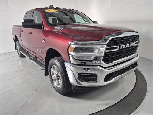 2022 RAM 2500 Big Horn Crew Cab 4x4 6'4' Box