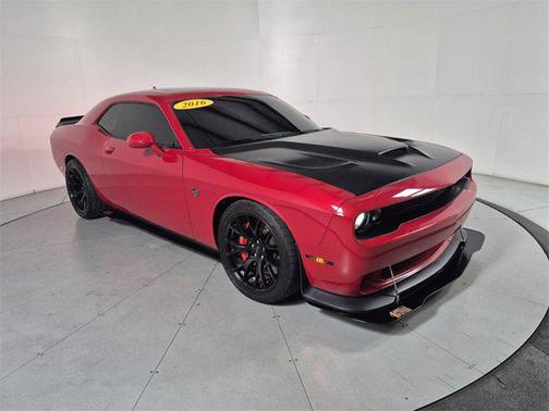 2016 Dodge Challenger SRT Hellcat