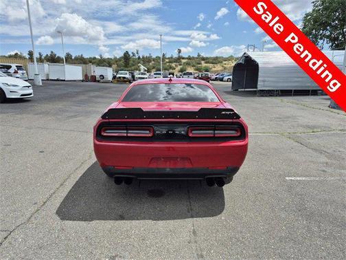 2016 Dodge Challenger SRT Hellcat