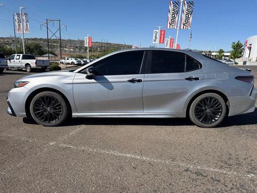 Celestial Silver Metallic 2022 Toyota Camry SE