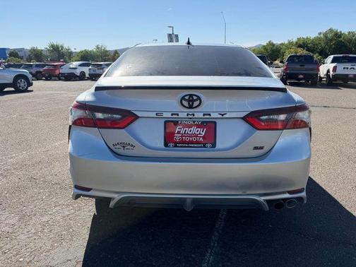 Celestial Silver Metallic 2022 Toyota Camry SE