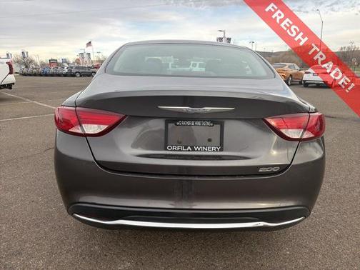 2015 Chrysler 200 Limited