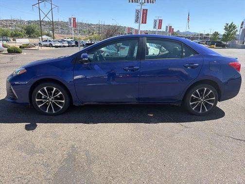 Blue Crush Metallic 2019 Toyota Corolla SE
