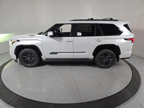 2025 Toyota Sequoia Platinum