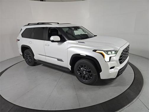 2025 Toyota Sequoia Platinum