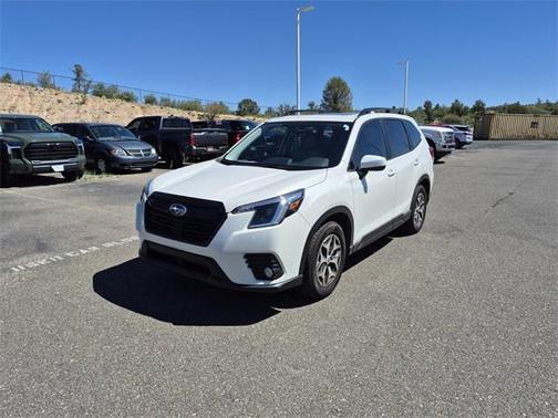 2022 Subaru Forester Premium