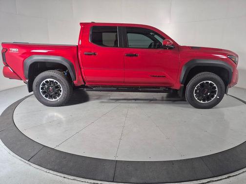 2026 Toyota Tacoma Hybrid TRD Off Road