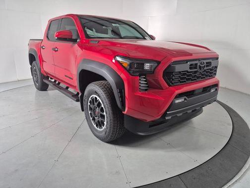 2026 Toyota Tacoma Hybrid TRD Off Road