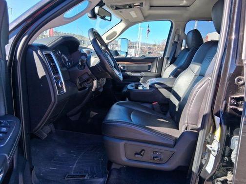 2016 RAM 3500 Laramie