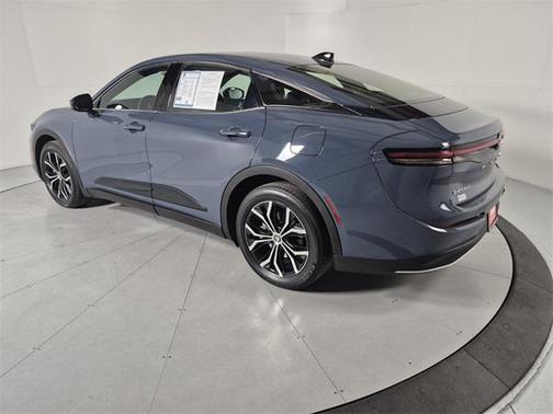 2025 Toyota Crown XLE