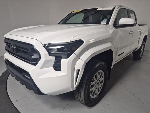 Ice Cap 2024 Toyota Tacoma SR5